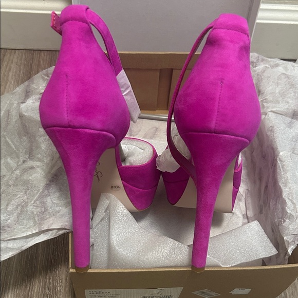 Jessica Simpson Fuchsia Peep Toe Heels - Picture 5 of 6